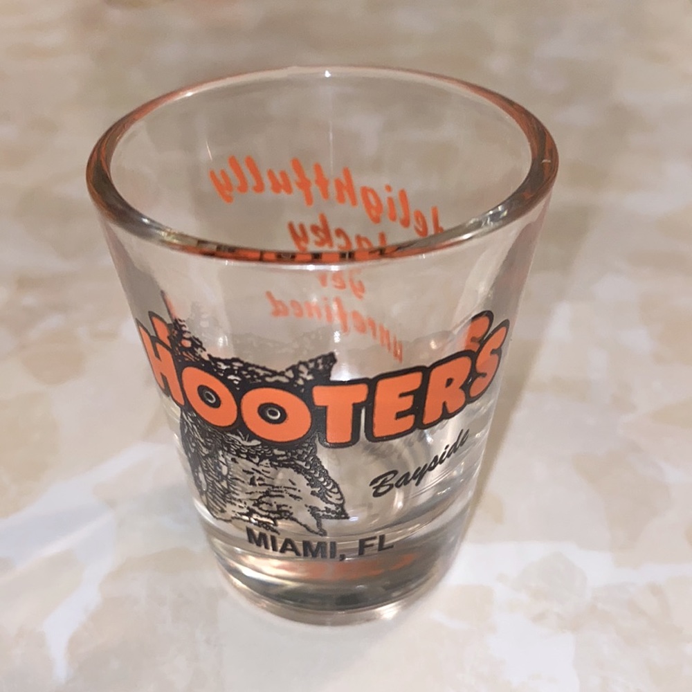 Hooters Bayside Miami, FL Collectible Shot Glass